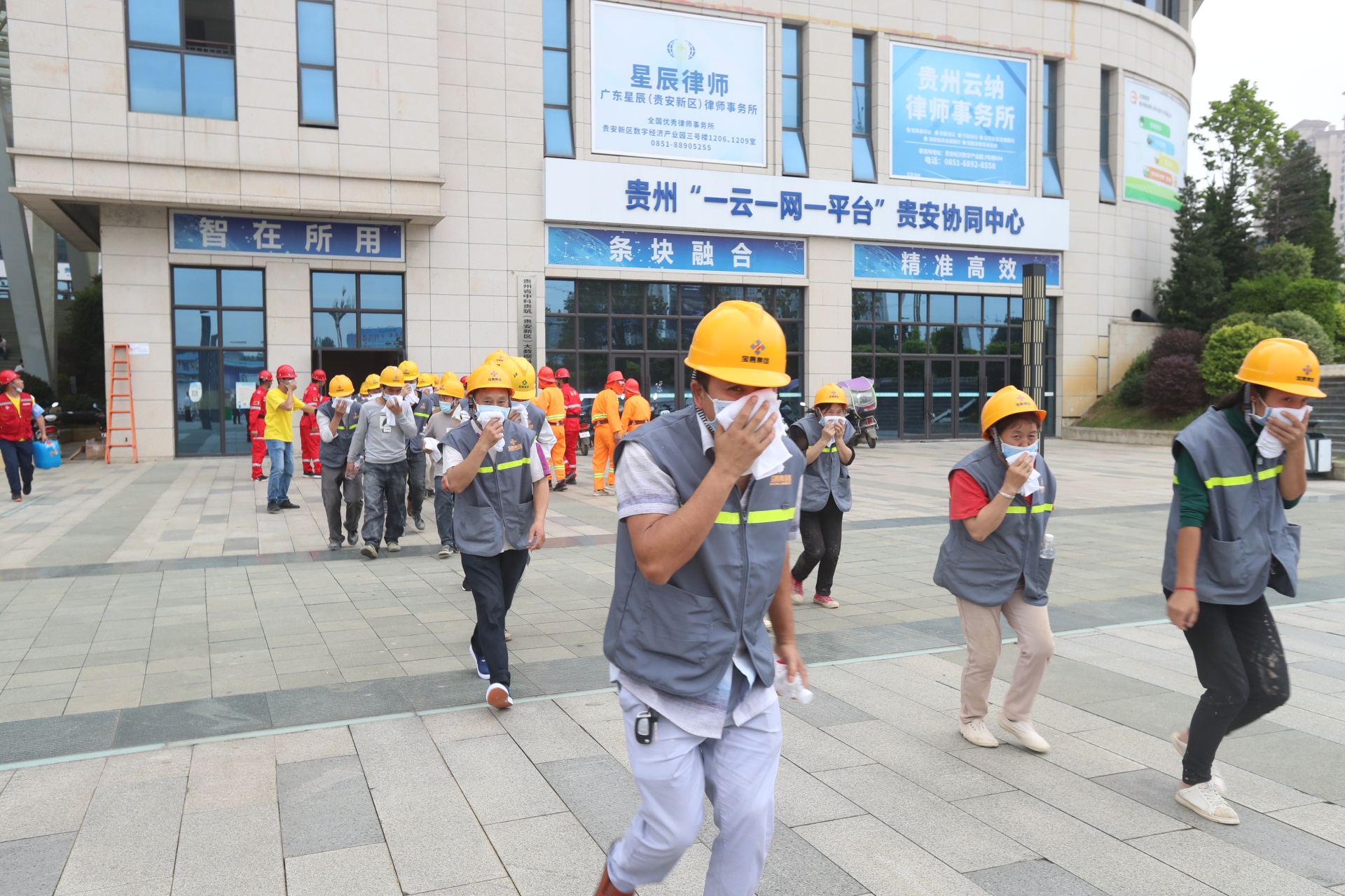 火災危險預防及救援逃生演練 (2).JPG