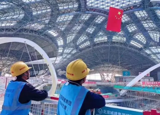 好樣的,寶鷹人!堅守崗位慶國慶!