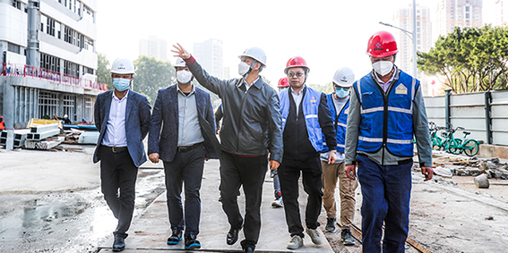 寶鷹集團總裁于泳波帶隊赴廣州檢查項目拜訪客戶